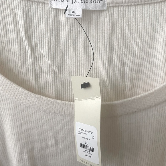 NWT Beautiful Bodysuit with mesh sleeves - Picture 5 of 5